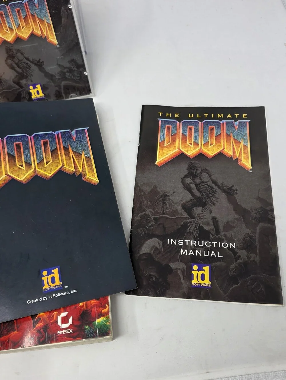 The Ultimate Doom PC Big Box 1995 CIB Complete w/ Poster Receipt Strategy Guide